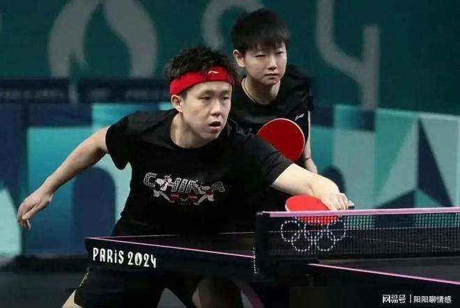 用自己的脚 用自己的脚