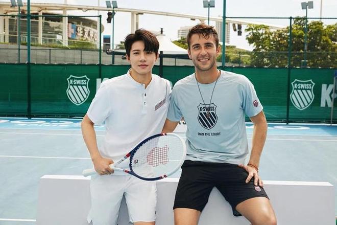 10背后是 10背后是